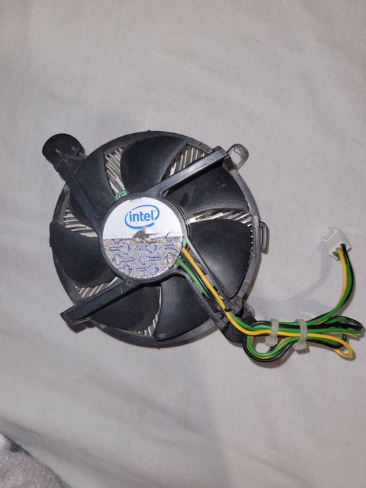 Куллер Intel s775