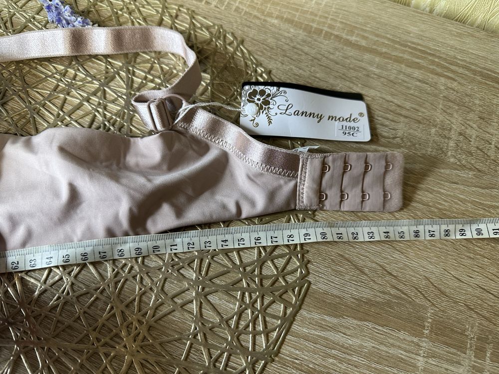 Новий бюстгальтер 90C Lanny mode