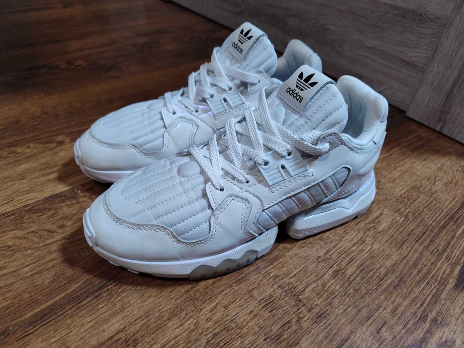 Кроссовки Adidas ZX Torsion W 39р. стелька 25 см.
