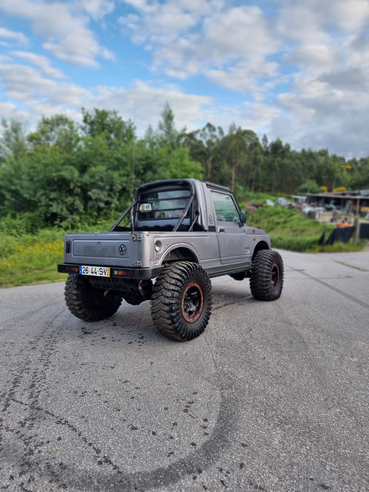 Suzuki Samurai pick up