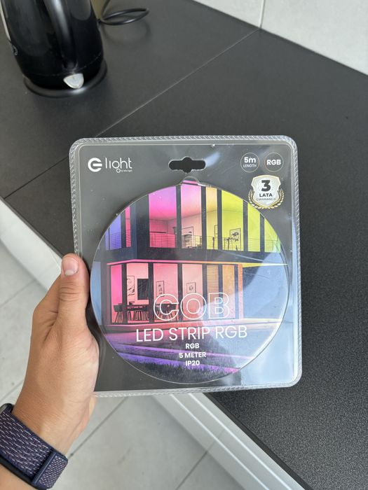 Pasek LED RGB z pilotem 5 m
