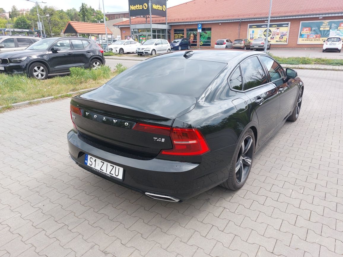 Volvo s90 r-design