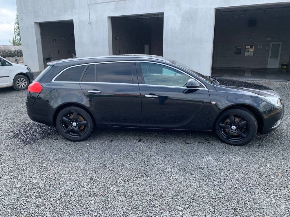 Opel Insignia Sport Tourer 2010