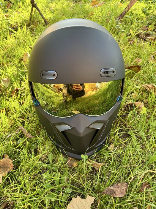 Шолом, шлем scorpion