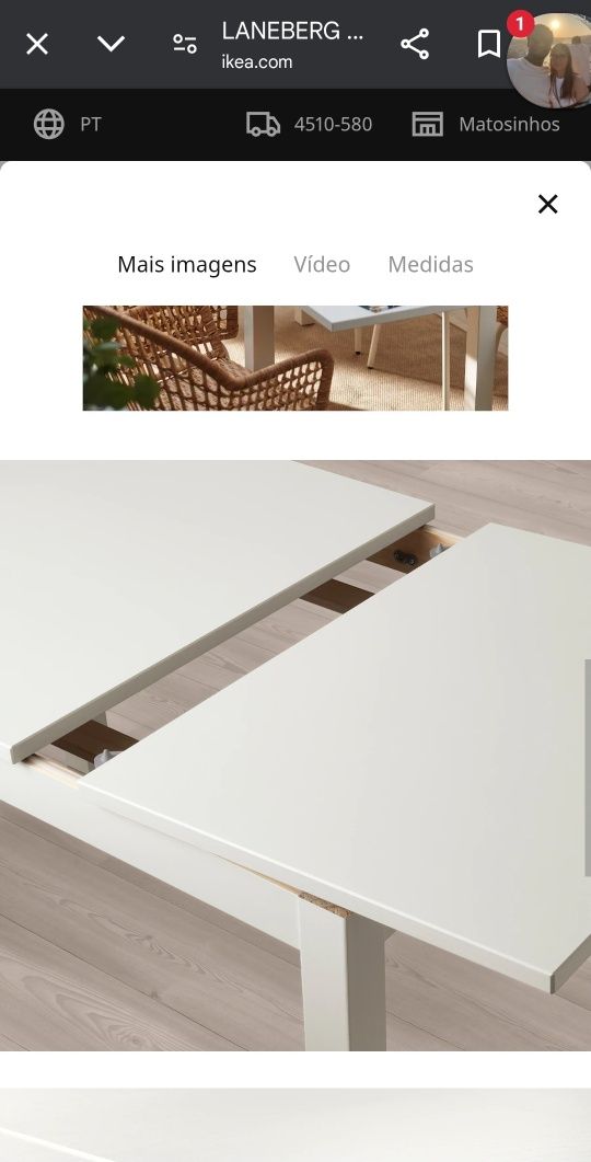 Mesa  extensível com cadeiras