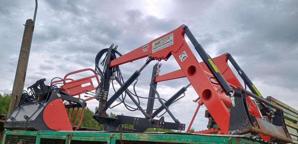 Osprzęt Ładowacz tur 3 sekcyjny do Zetor 4-cyl. 7245, 7211, 5718 itp
