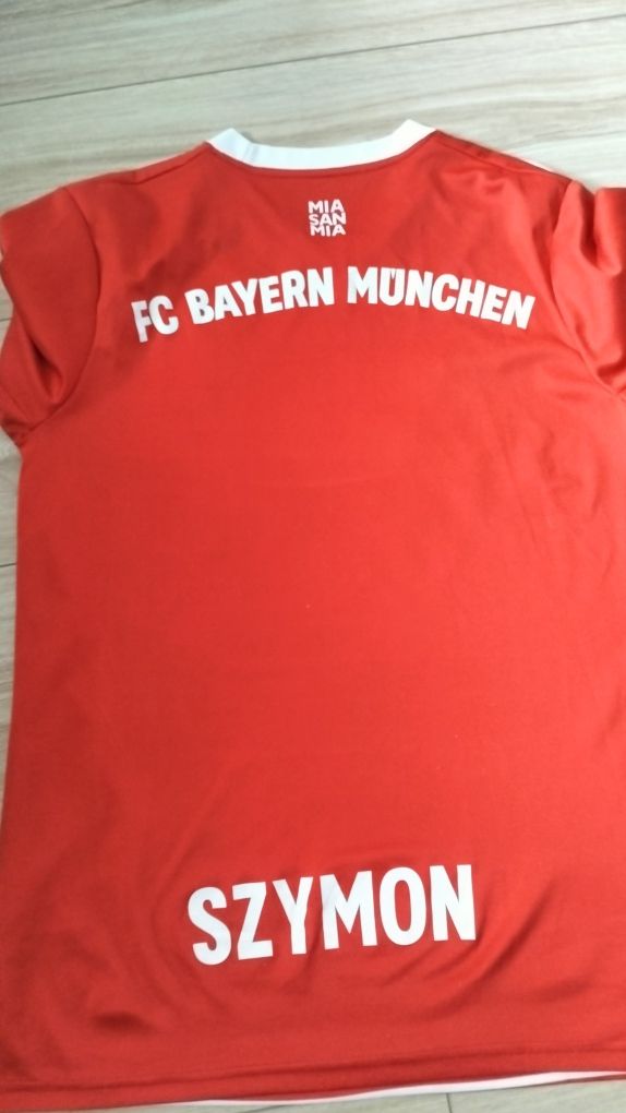 Koszulka piłkarska z imieniem Szymon Bayern münchen