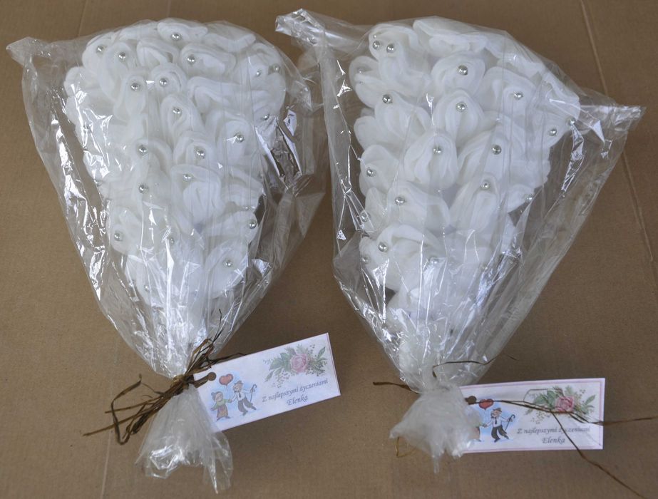 Choinki Świąteczne Wykonane Ręcznie z Płatków Kosmetycznych Nowe