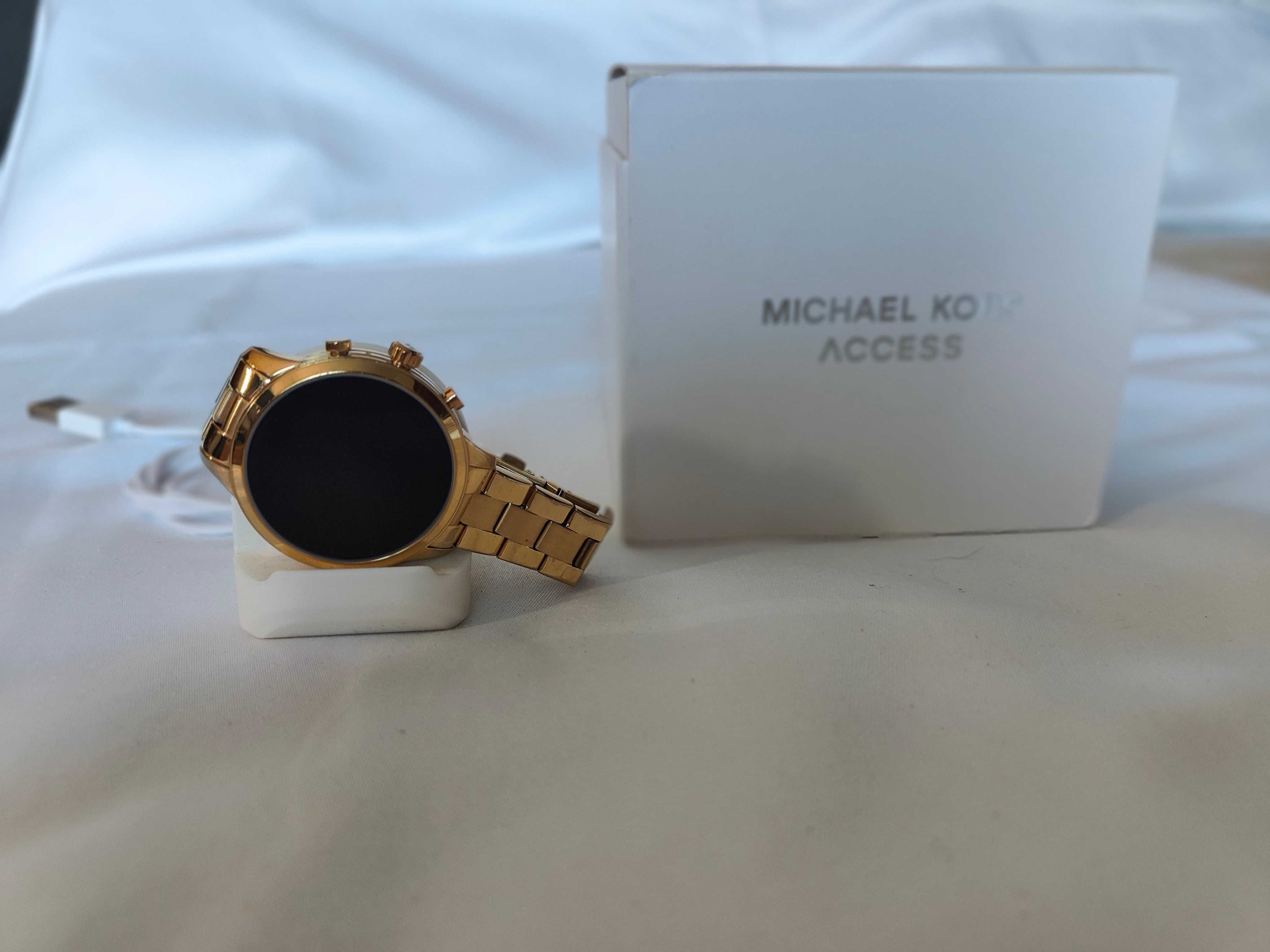 Smartwatch Michael Kors c/ tecnologia Wear OS da Google