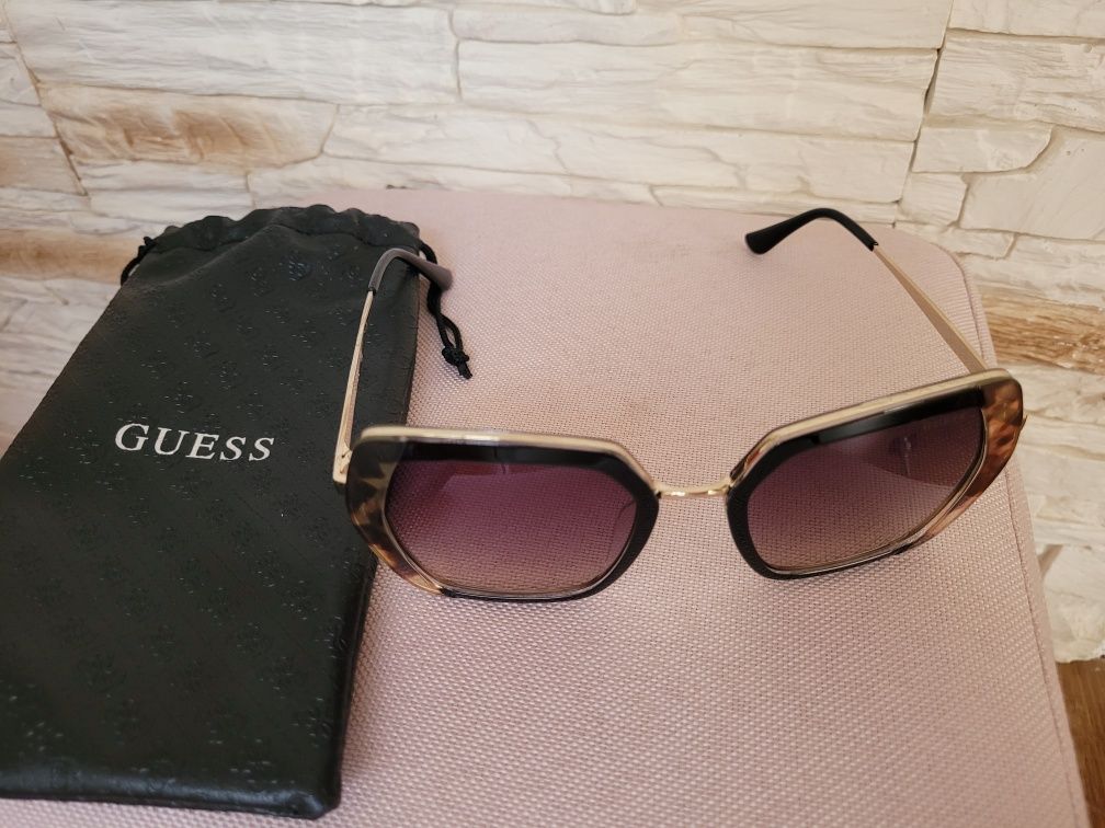 Okulary Przeciwsłoneczne Damskie Guess GF6174 01B