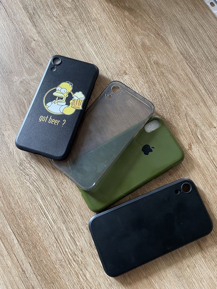 Продам чехол iPhone XR