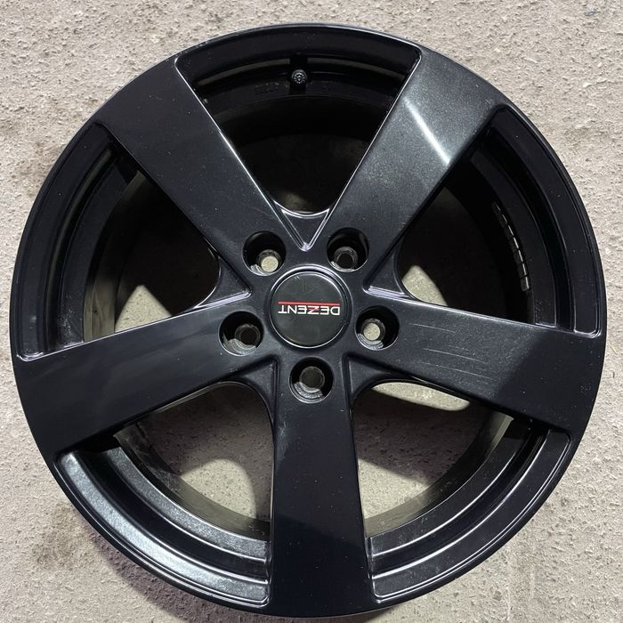Диски 5х114.3 R17(ET40) Dezent
