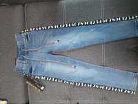 Новые  джинсы рост 128-134см.