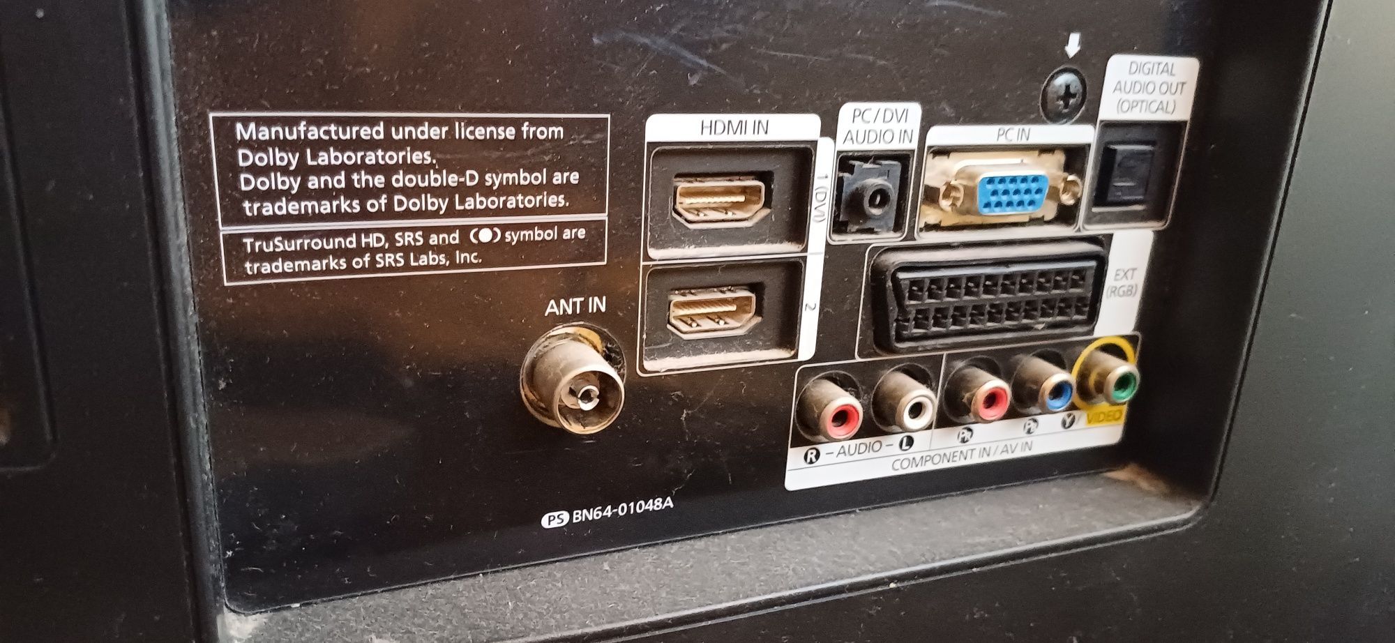 Телевізор samsung LE32B350F1W 32 дюйма