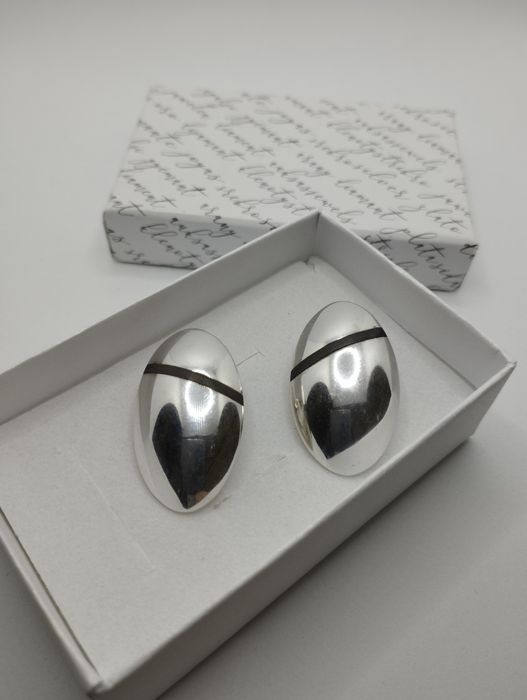 Srebrne klipsy, czarny pasek, próba 925