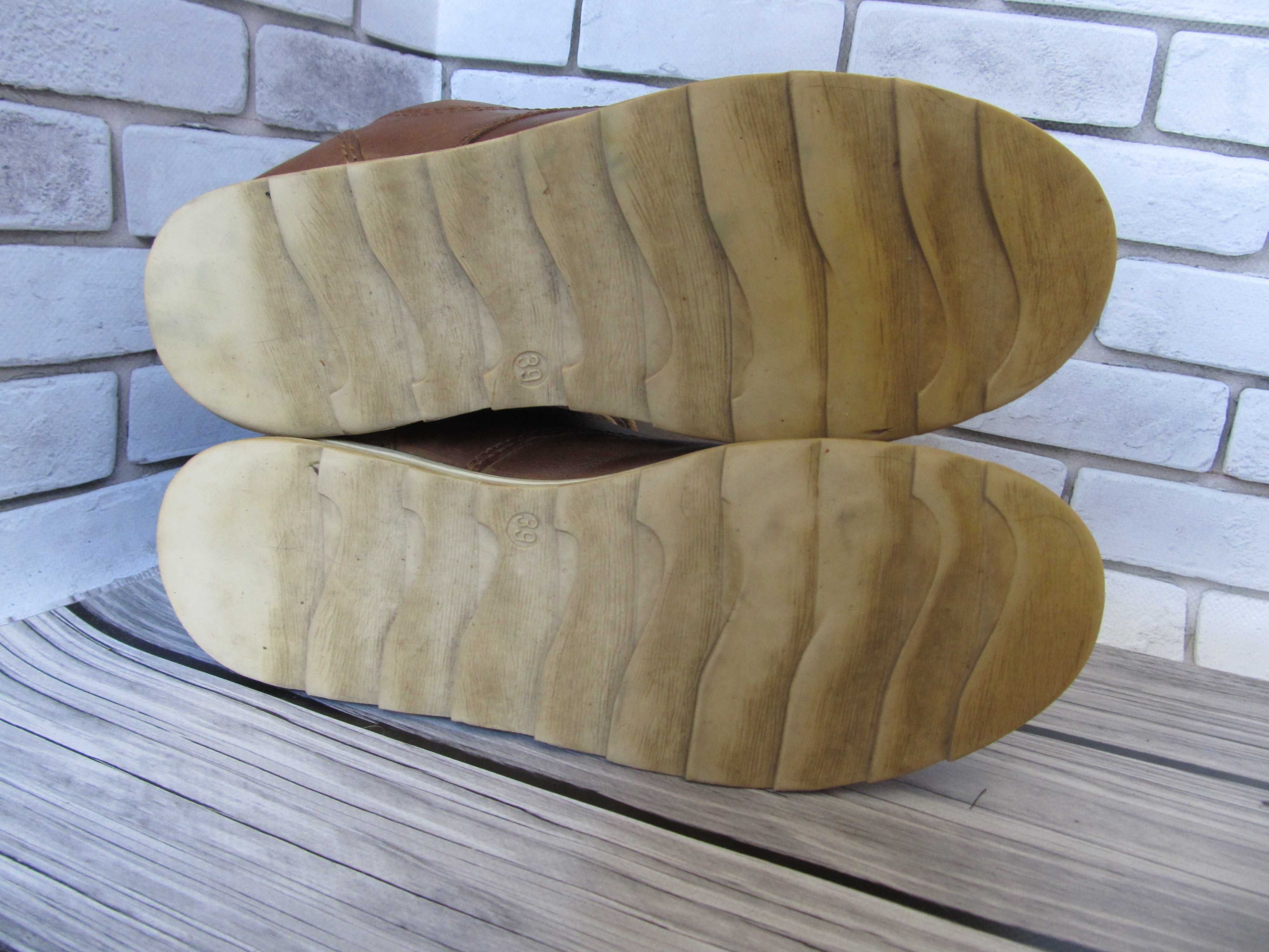 Кожаные ботинки Roots, размер 39