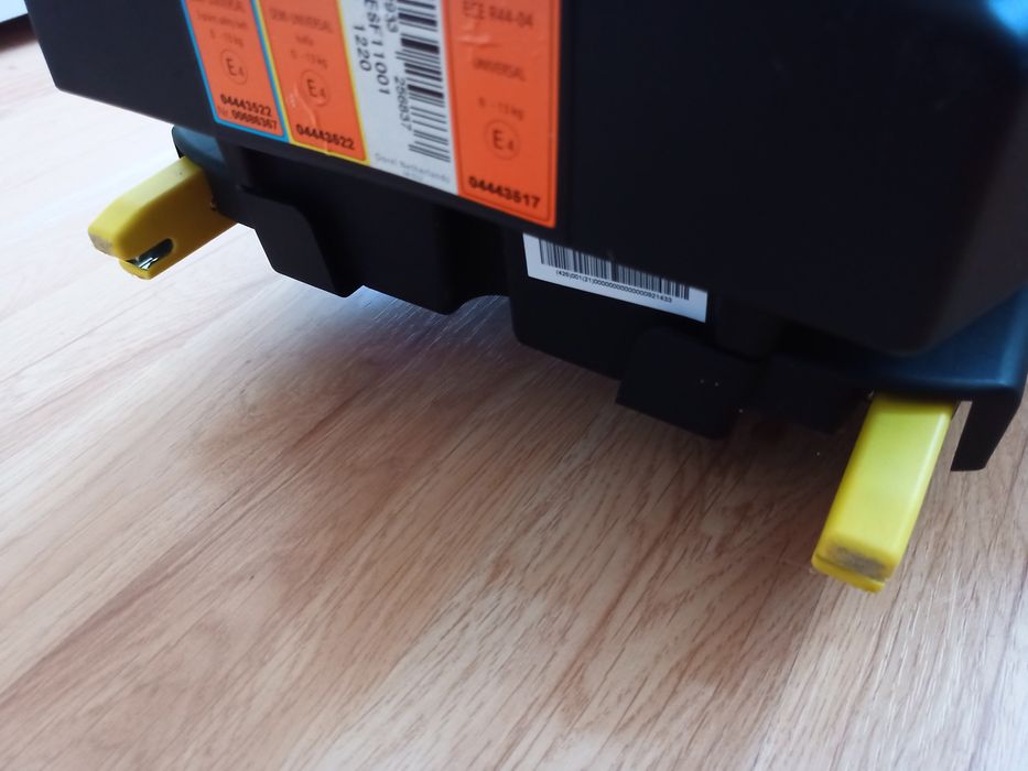 Maxi Cosi Easyfix z Isofix