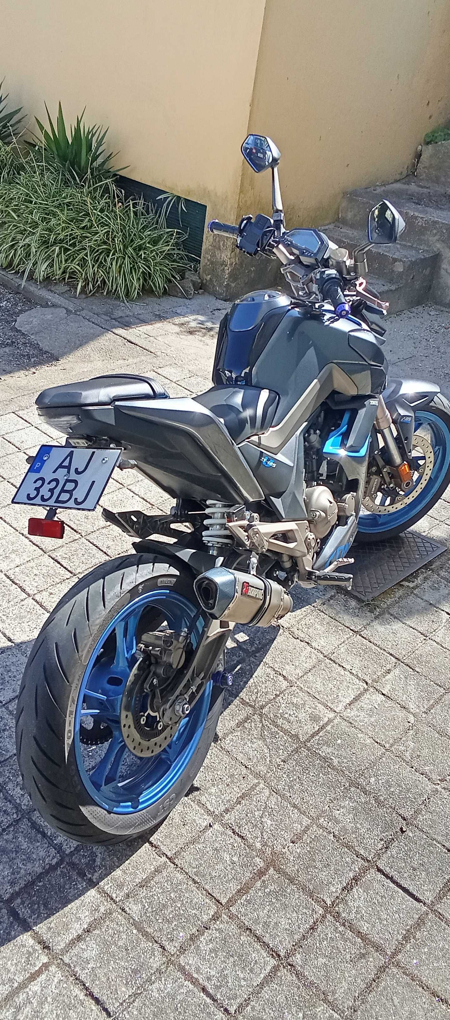 Zontes zt 125 u como nova