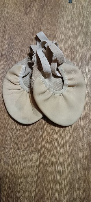 Чешки/получешки для гимнастики