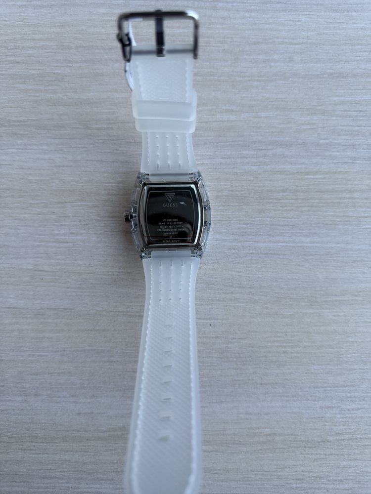 Годинник Guess Skeleton