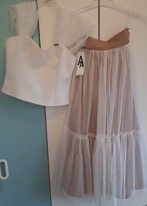 Komplet spódnica tiulowa midi i bluzka r.34/36 kremowo beżowy