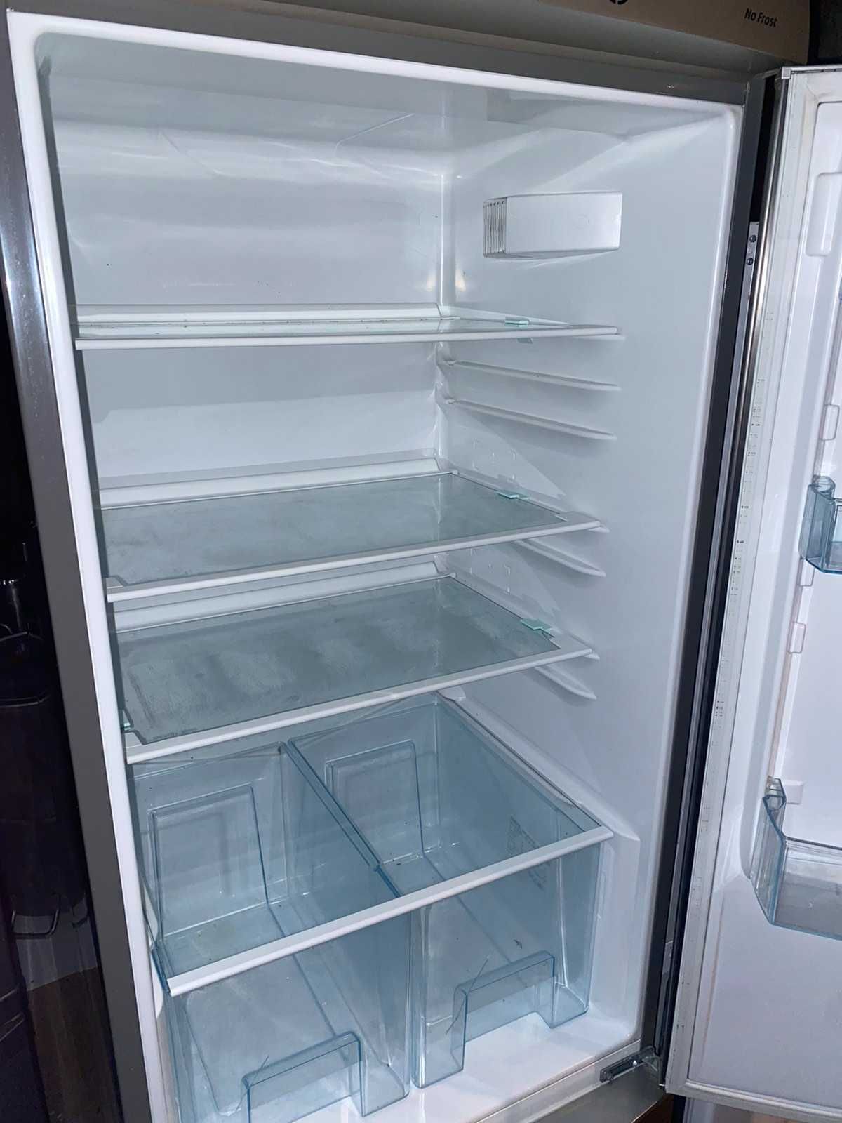 Холодильник Privileg