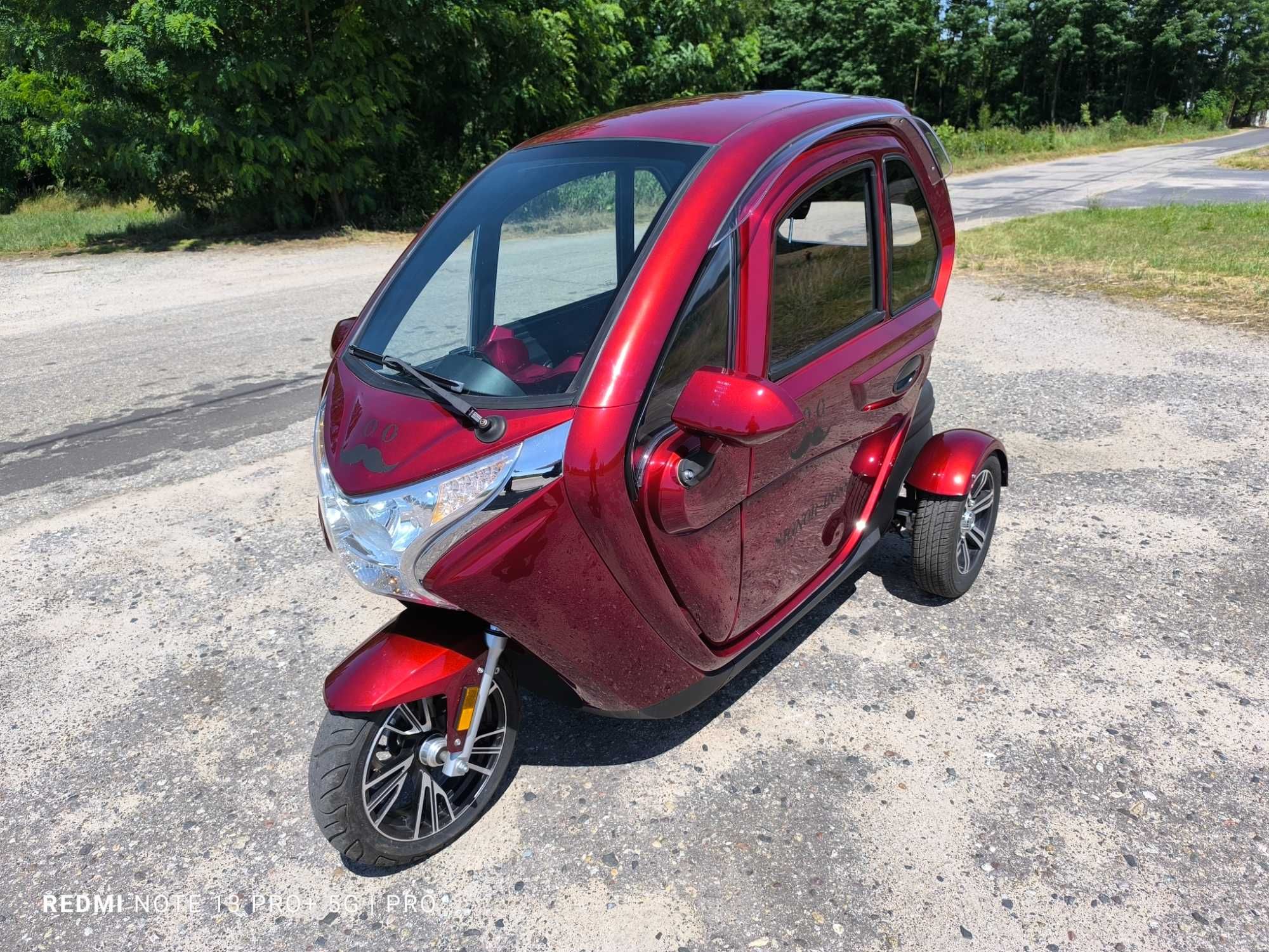 Skuter elektryczny pojazd bez prawa jazdy dwuosobowy Econelo F1