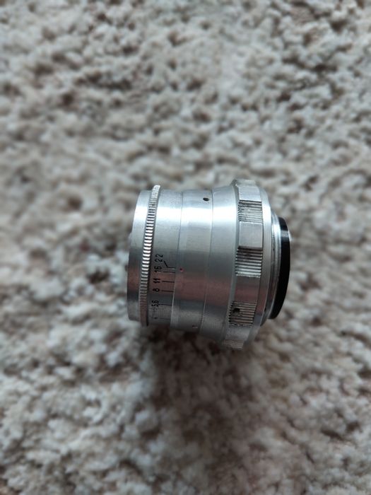 Объектив фотоаппарата ФЭД