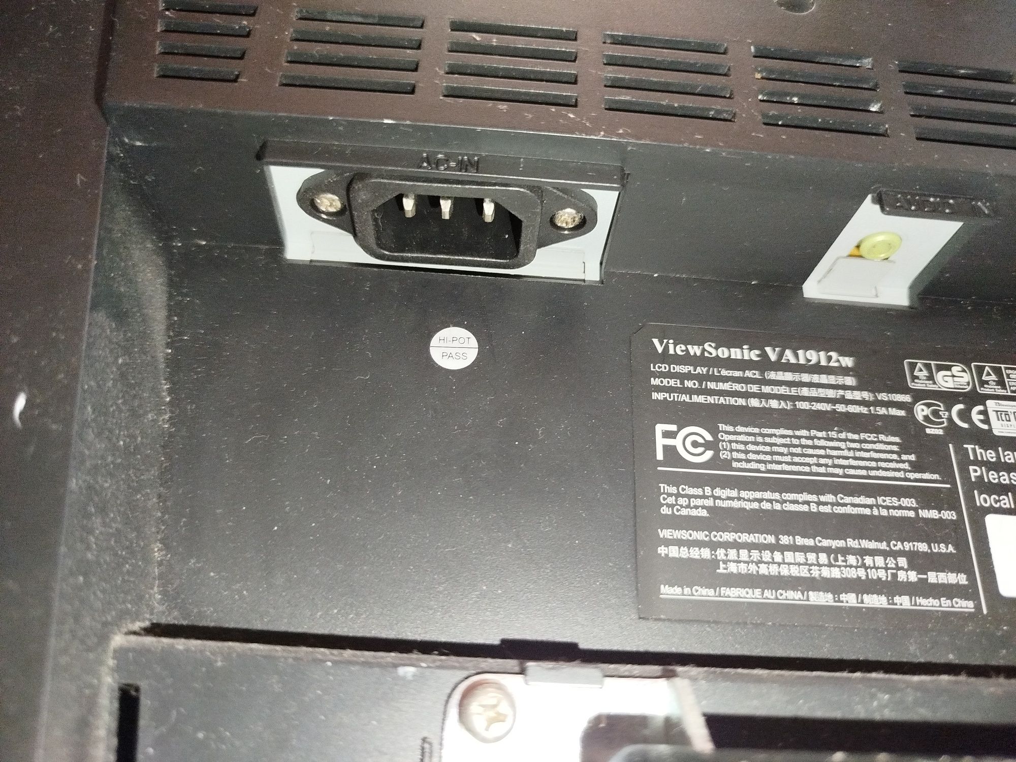 Продам монитор ViewSonic Va1912w