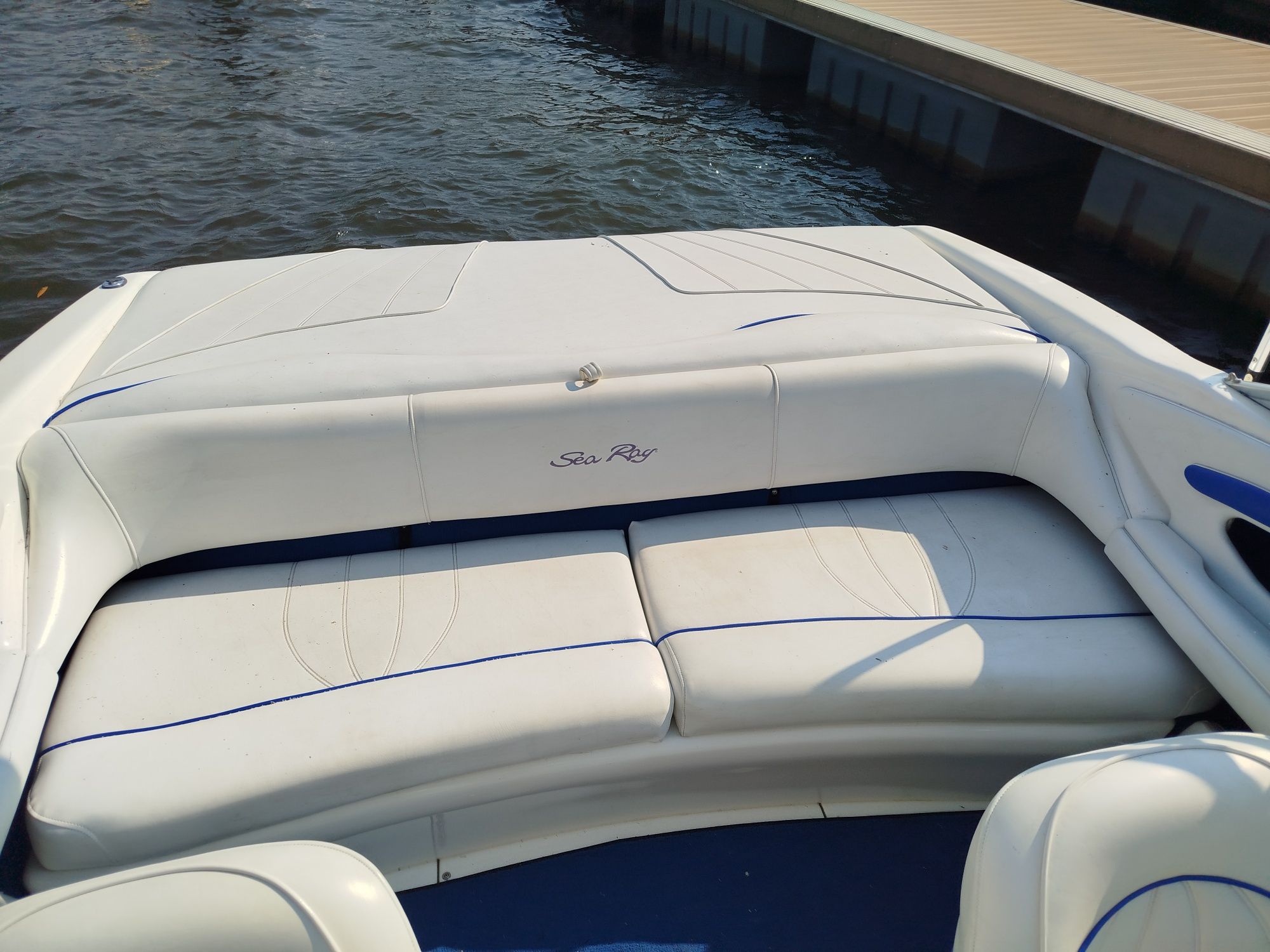 Lancha SeaRay 190BR