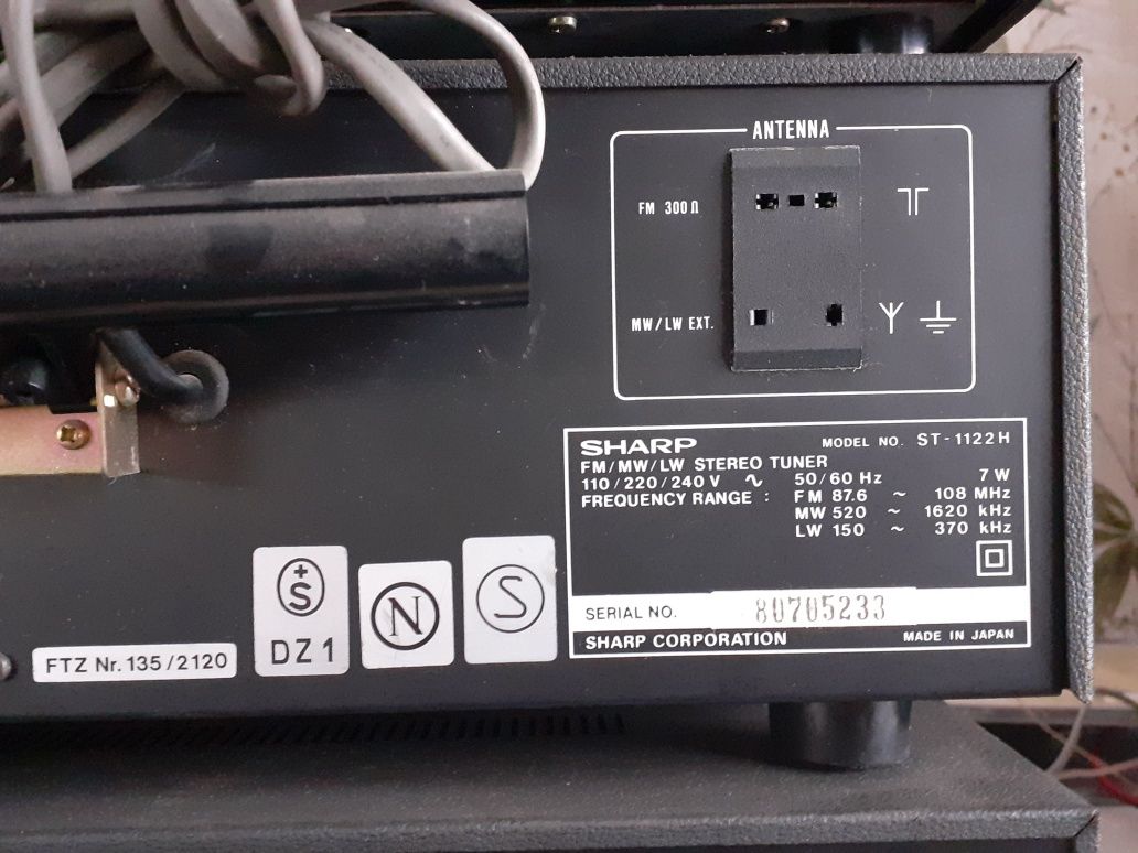 Wieźa sharp RT,ST,SM-1122 WINTAGE DO przejżenia i naprawy