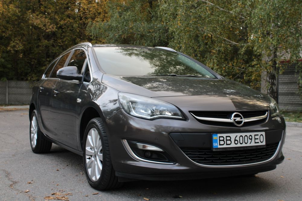 Opel Astra j 2012 1.7 CDTI