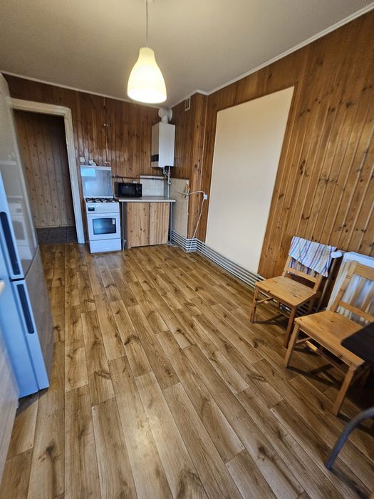 Duży Pokój w centrum ul. Słowackiegoo. Cena z opłatami.