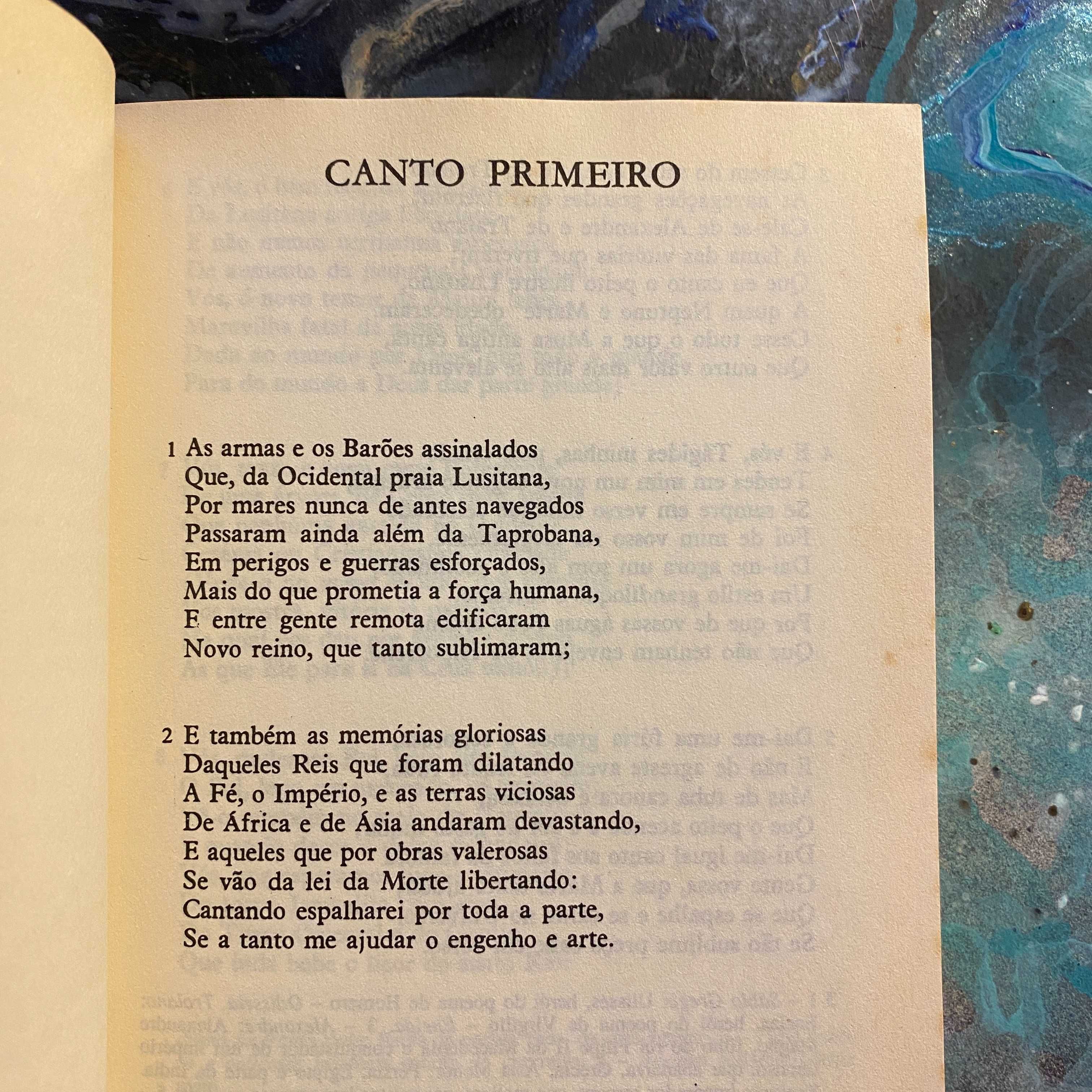 Os Lusíadas Autor: Luís de Camões