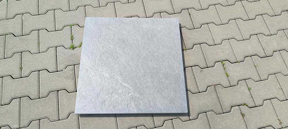Płytki gresowe idealna na tarasy wentylowane Quarzo Grey 60x60x2 G.1