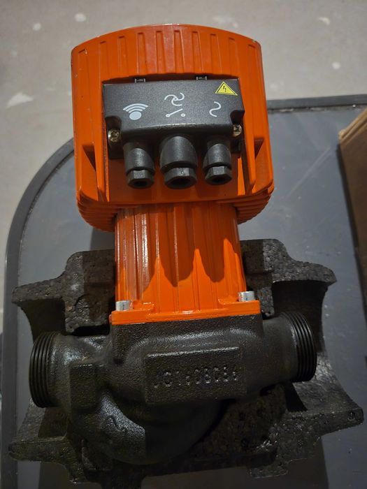 Pompa obiegowa C.O calio