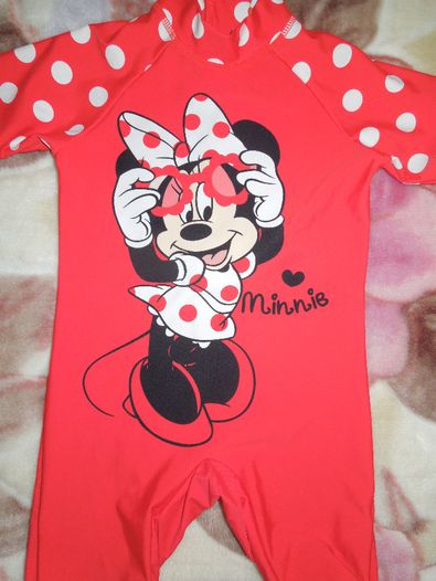 Купальник детский Minnie Mouse MINI CLUB Disney на молнии.