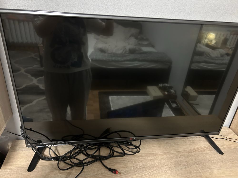 LG LB5500 Matowy stan idealny
