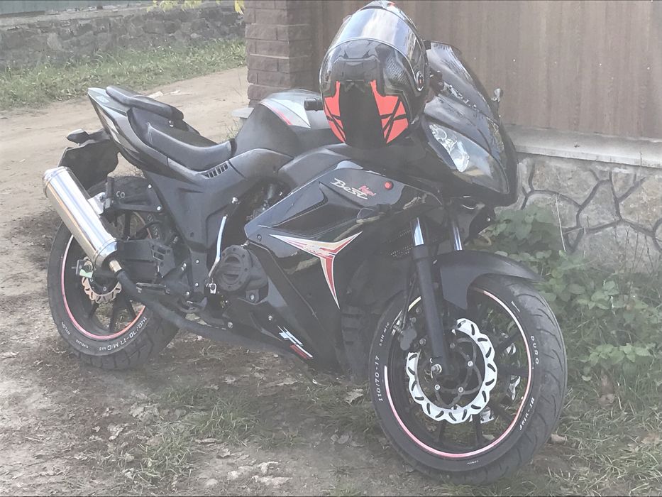 Продам мотоцикл Viper F2 200