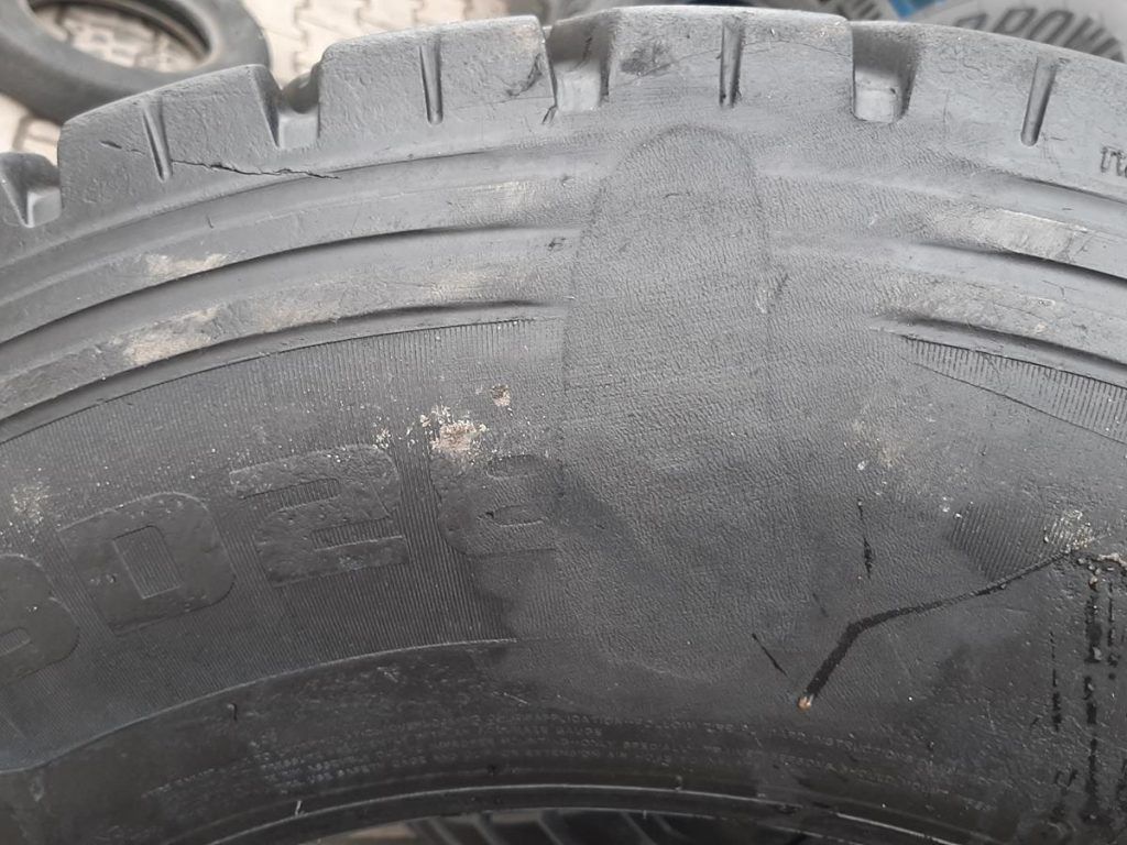 Opona używana ciężarowa 315/70R22.5 SEMPERIT RUNNER 700zł C2449