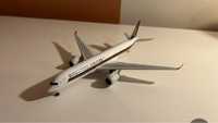 Model samolotu Singapore Airlines Airbus A350