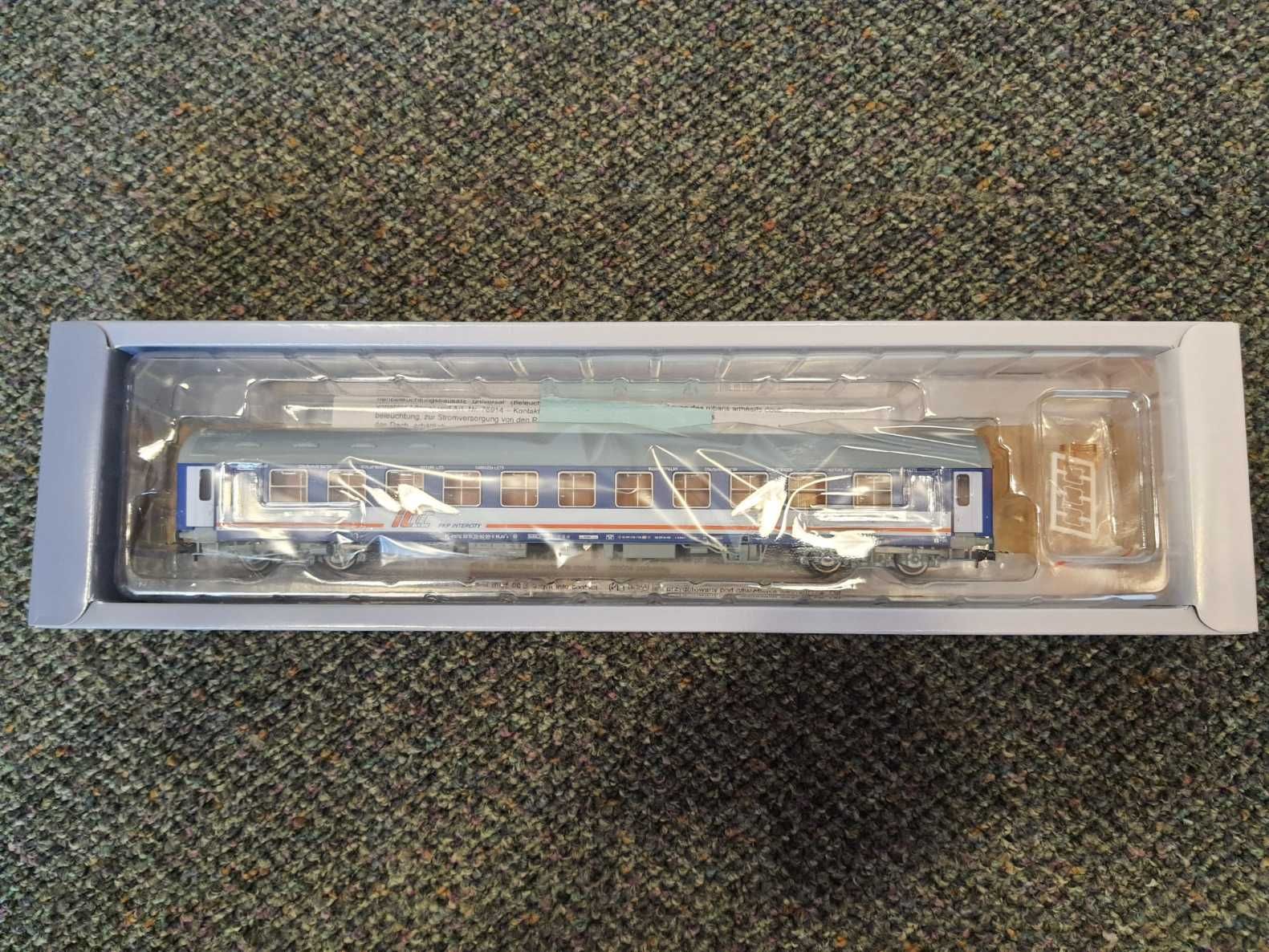 wagon sypialny tillig 502325 H0 Görlitz 77 PKP Intercity