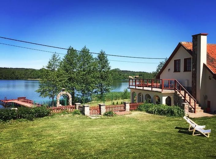 MAZURY dom nad jeziorem na Mazurach, pomost, sauna, 11 kw EV Charger