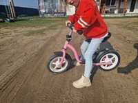 Rowerek biegowy dla dziewczynki różowy