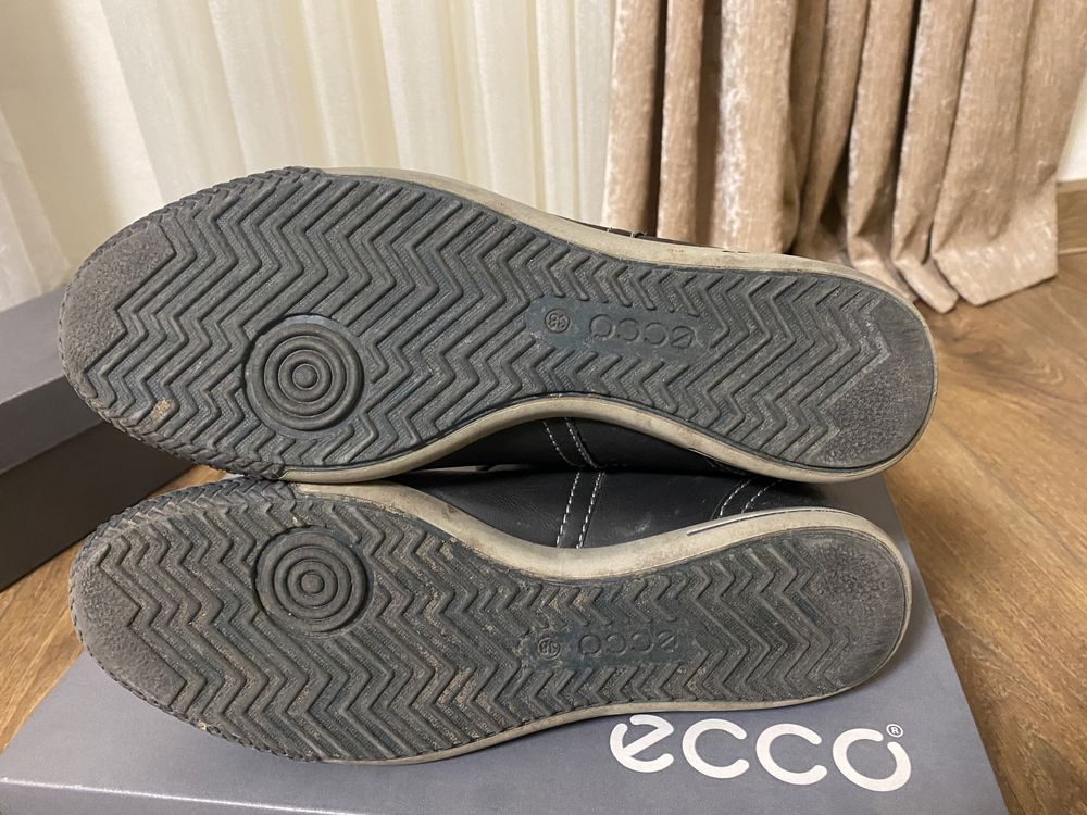 Демисезонные Ecco р 38