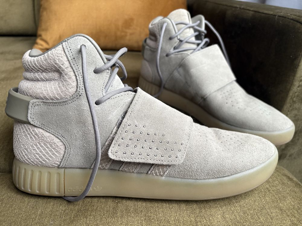 Кросівки adidas tubular 42 розмір