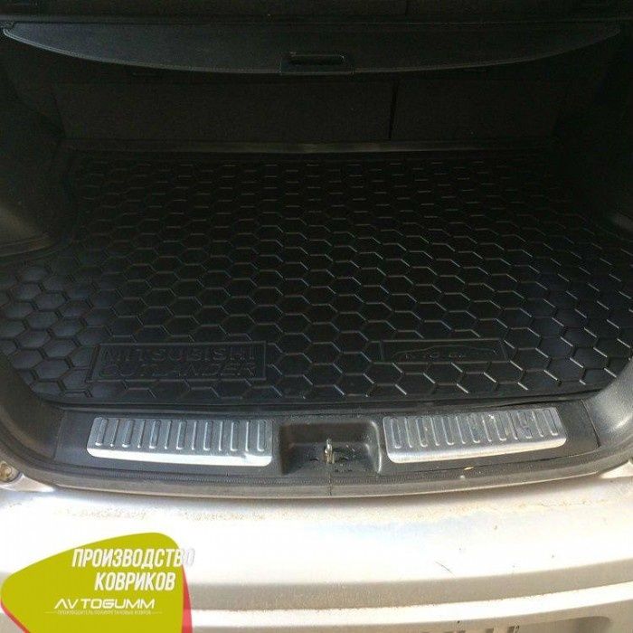 Авто коврики  Mitsubishi Outlander (XL) 2003-2007 / 2007-2012 / 2012+