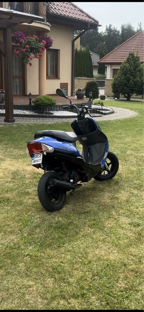 Skuter 50/80cc 4t Zipp Toros f16