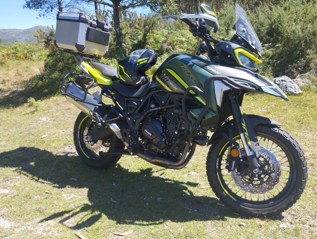 Benelli trk 702x