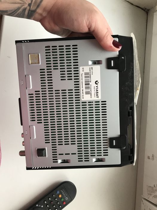 Приставка Viasat